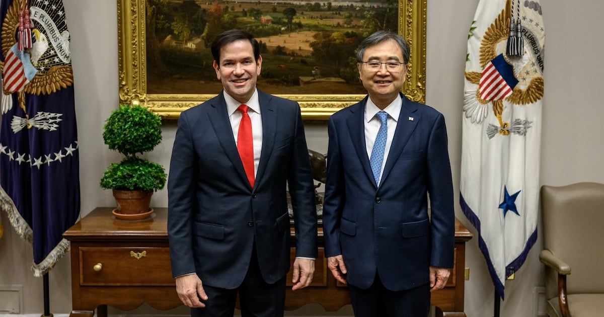 Foreign Minister Cho Hyun to Discuss Tariffs, Pending Issues in U.S. Talks