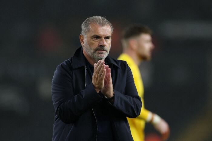 ‘英 BBC도 경악’ 또또또또 승리 실패! 손흥민 없는 포스테코글루, 역대 최악 감독 등극 임박…”팬들이 기다린 밤 좌절시켜” – 폰테크 달인