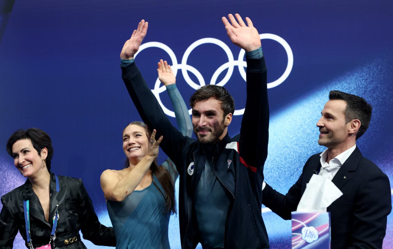 2026 밀라노 코르티나 동계올림픽 피겨 아이스댄스 금메달리스트인 프랑스의 로랑스 푸르니에 보드리와 기욤 시제론./로이터연합뉴스