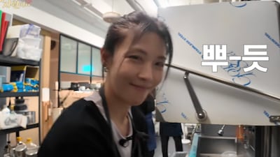 곧 반백살인데? 하지원, 49세에 생애 첫 알바