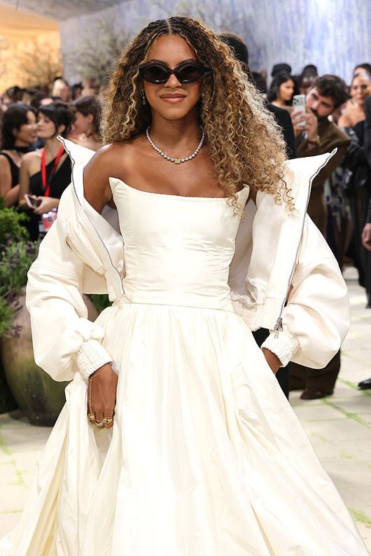 Blue Ivy Carter Makes Met Gala Debut Blue Ivy Carter Makes Met Gala Debut