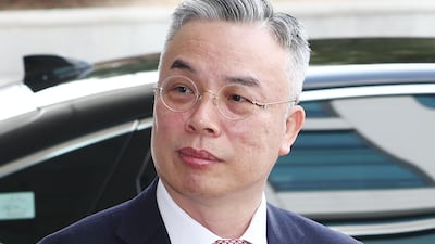 Editorial: Sudden Travel Ban on Han Dong-hoon Looks Political, Not Judicial