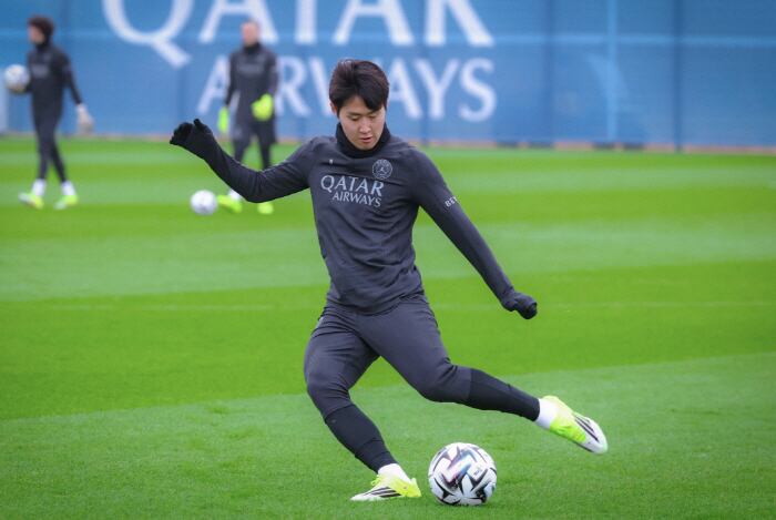 이강인 사진캡처=파리생제르맹 구단 홈페이지