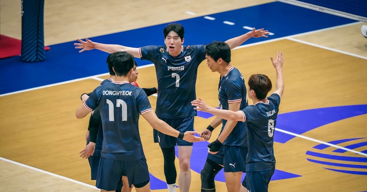 Photo: 조선일보 South Korea Men's Volleyball Beats China to Reach Asian Championship Semis