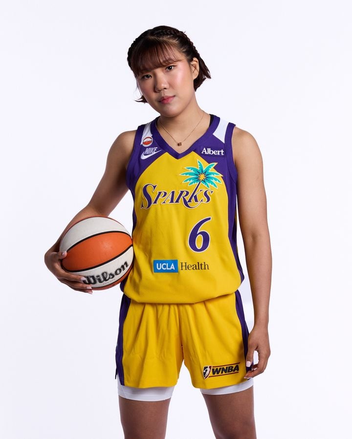 박지현