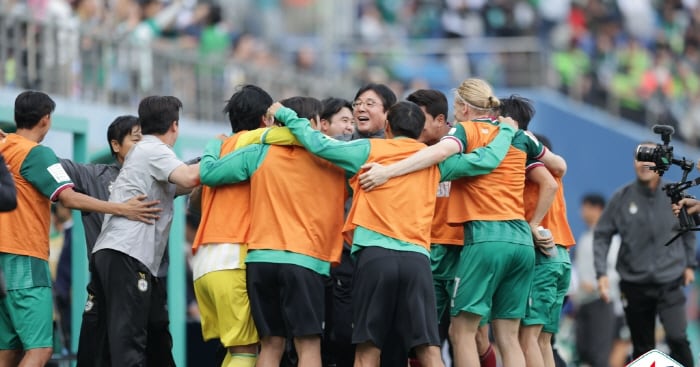Daejeon's Late Drama Fuels Unbeaten Run, Rises to Third in K League 1 - 조선일보