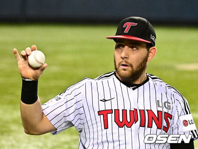 인천탐정사무소 서울탐정사무소 – ‘KS 우승 위해 출산 휴가 포기’ 우승 복덩이 LG 오스틴, 딸바보 인증 “어메이징, 퍼펙트…하트 세리머니 고민 중이다”