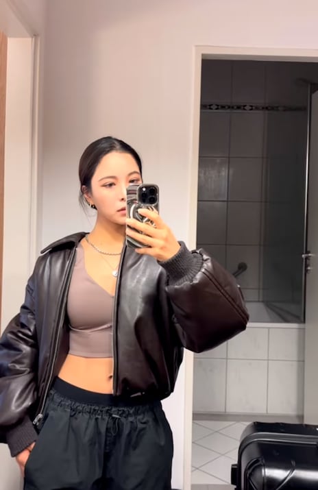 スキー sara Sara Takanashi: Ski Jumping Legend and Fashion Icon with 63 World
