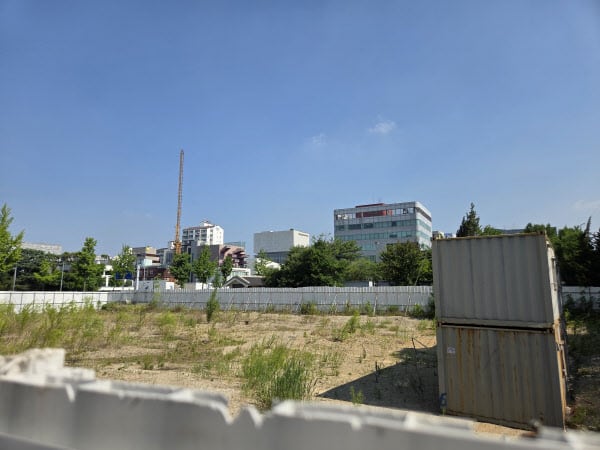 PF 좌초 500억 초고가 주택, 무경험에도 2370억 베팅한 한화갤러리아