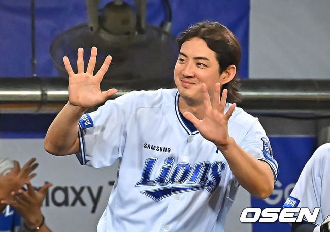“가을야구 준비만으로도 바쁠 텐데…” 삼성 구자욱, 은사와 후배들에게 전한 따뜻한 선물 縮圖