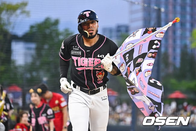 와~ 무섭다! 부상 복귀후 최강타자로 돌변, 4할1푼3리 OPS 1.150...KIA 카스트로 포기했다면 어쩔뻔 했나