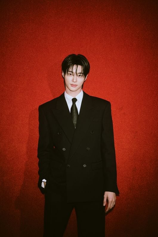 변우석, ‘KMA 2026’ 시상자 출격… 바쁜 일정 쪼개 K팝 아티스트 응원 나선다