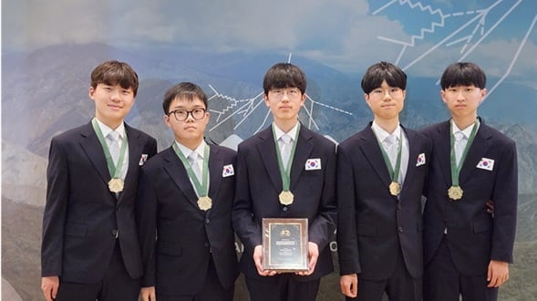 한국 대표 고교생 5인, 국제 물리대회서 전원 금메달