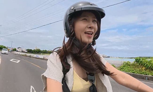 유리, 제주 해안가서 누군가와 뜨거운 포옹 "내가 엄청 애정한다" ('나혼산')