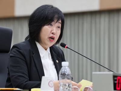 홍소영 병무청장이 12일 정부대전청사 병무청에서 열린 국회 국방위원회 국정감사에 출석해 의원들의 질의에 답변하고 있다./뉴스1