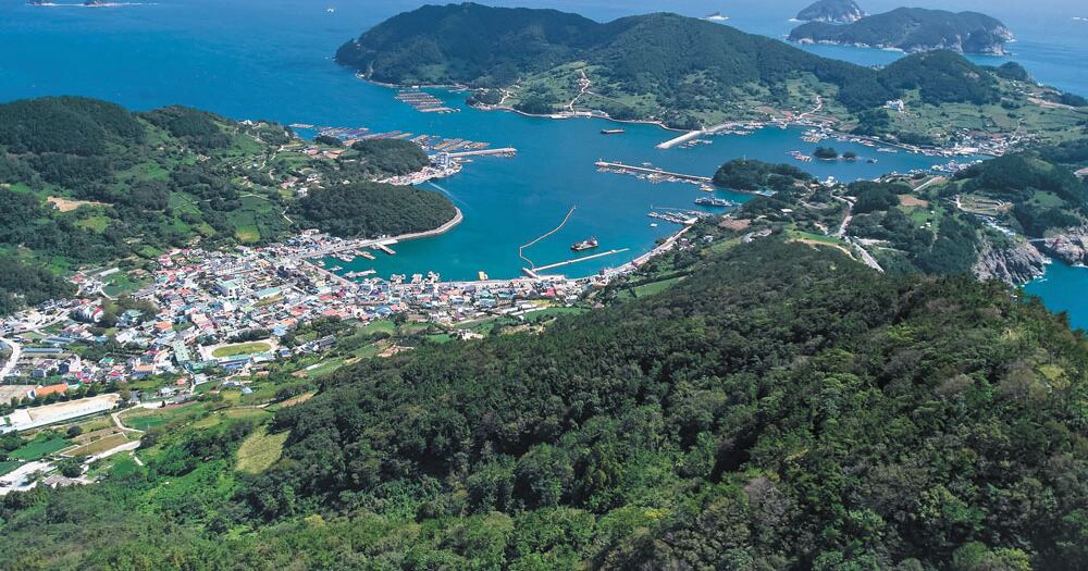 Specific Islands Gyeongnam Reveals City-Specific Island Development Strategies