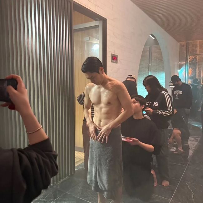‘김부장’ 빌런 주상욱 맞아? CG 아닌 선명한 복근에 깜짝