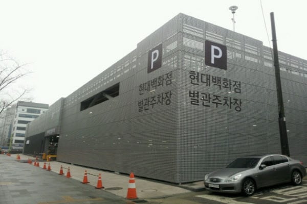 '6천억 매각설' 강남 1700평 주차장 주인은…연 매출 40억대 중소기업