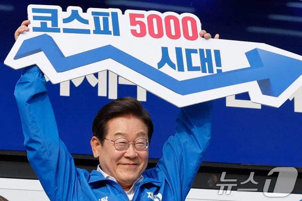 멘토까지 정부 무능에 진절머리, 능력·반성·책임 결여된 '3無 정부'