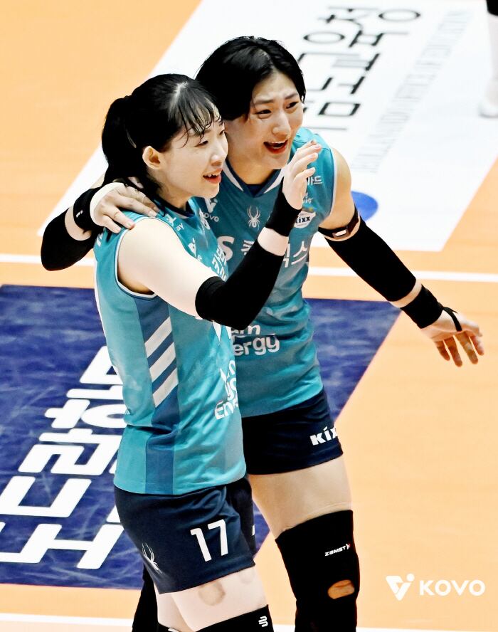 탐정사무소”55주년이라 5세트!” 이영택 GS 감독 너스레.. 550명 단체응원 속 짜릿한 역전승