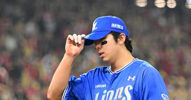 Samsung Lions' Seventh-Inning Error Costs Lead, Forces Fifth Game - 조선일보