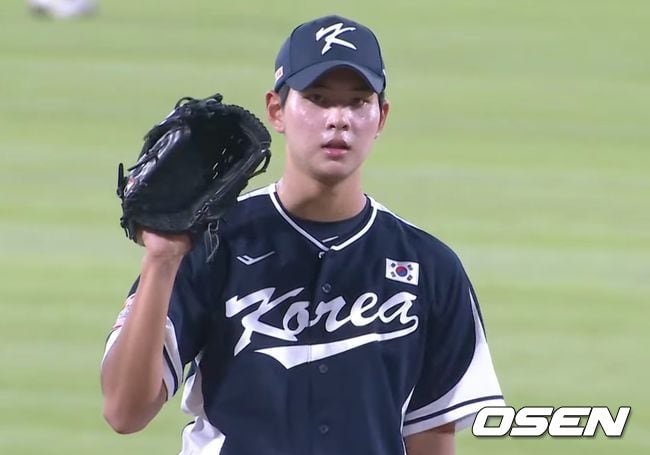 한국, 대만 꺾었다! '하현승→엄준상 2명으로 완벽 봉쇄' U-18 대표팀, 오프닝라운드 1차전 2-0 완승 Thumbnail
