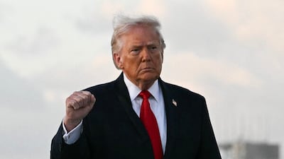 美 “동부 시간 13일 오전 10시부터 이란 출입 해상 교통 봉쇄”