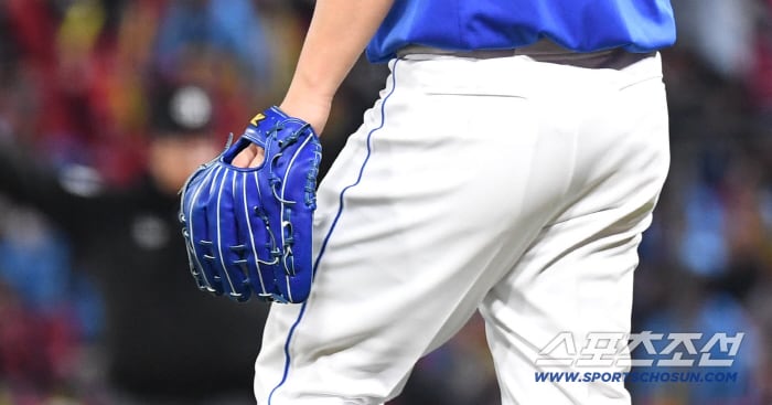 Choi Won-tae's Ill-Advised Pitches Lead to Early Exit vs KIA - 조선일보