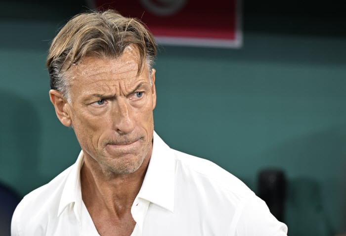 "역대급!" 일본에 0-4 충격 참사…이런 엉망진창도 어디 없다→'부임 18일' 튀니지 사령탑 전격 사임