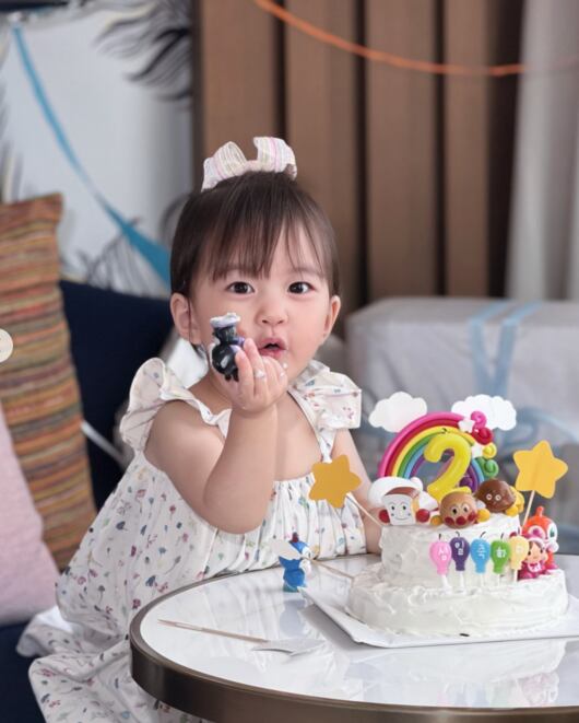 이지훈♥︎아야네 2세 딸 생파..'무염 아기' 케이크도 요거크+쌀가루 수제
