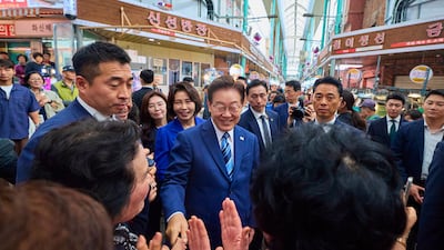 부산 전통시장 방문한 이재명 대통령