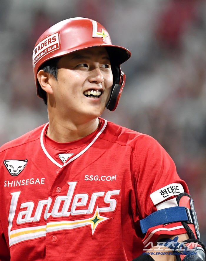 괜히 국대 포수일까…SSG 시즌 첫 사건! 사령탑이 콕 찝어 인정한 '안방마님'의 노력