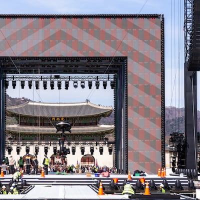 BTS's Cube Stage Frames Gwanghwamun at Comeback