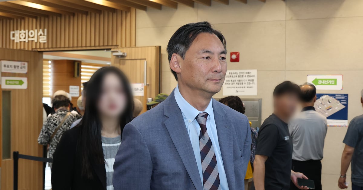 "이재명 소년범" 주장하던 교수, 출국금지 당하자마자 소송전