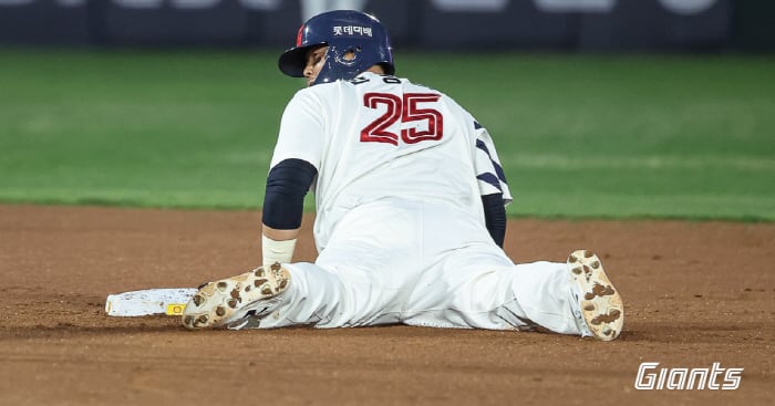 롯데 자이언츠 한동희 경기 장면