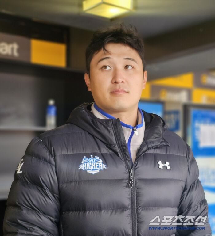 16일 SSG랜더스을 마친 뒤 인터뷰 하는 최원태. 인천=스포츠조선 정현석 기자 hschung@sportschosun.com