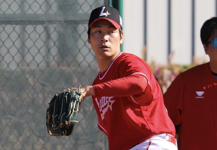 SSG 베로비치 캠프에서 피칭하는 타케다. 사진=SSG 랜더스