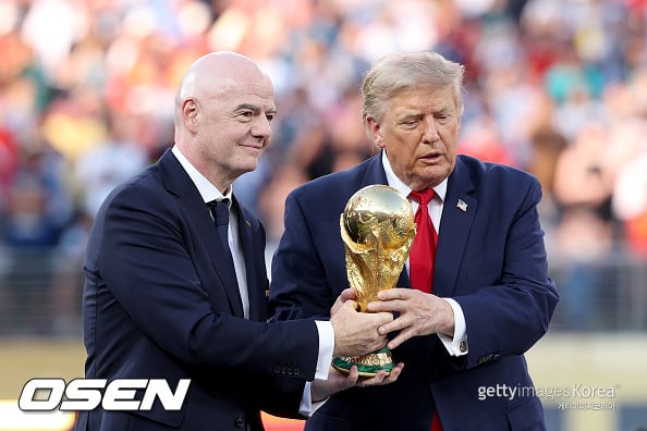 돈에 환장한 FIFA, 중국 월드컵 참여시킬까...남미축구연맹 회장 "100주년 대회는 64개국으로"