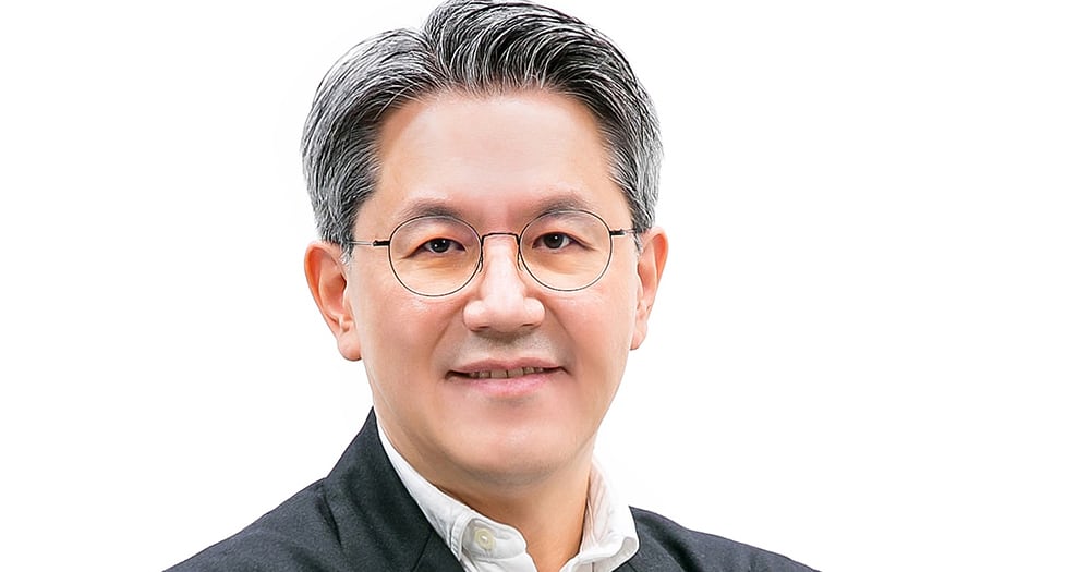 정수기 빌려주던 코웨이, 中 로봇청소기로 출격...보안도 관리해주나요... - 뉴스 썸네일 이미지