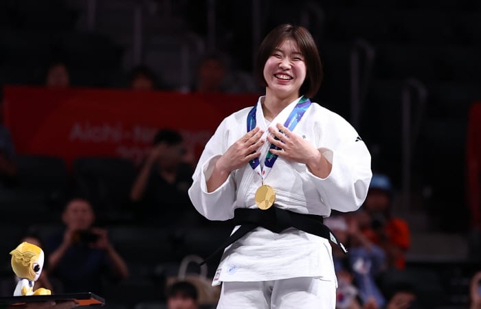 아시안게임 유도 단체전 한국, 중국 꺾고 준결승 진출