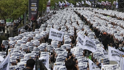 Samsung Electronics Labor, Management Resume Talks; Strike Looms by 12th