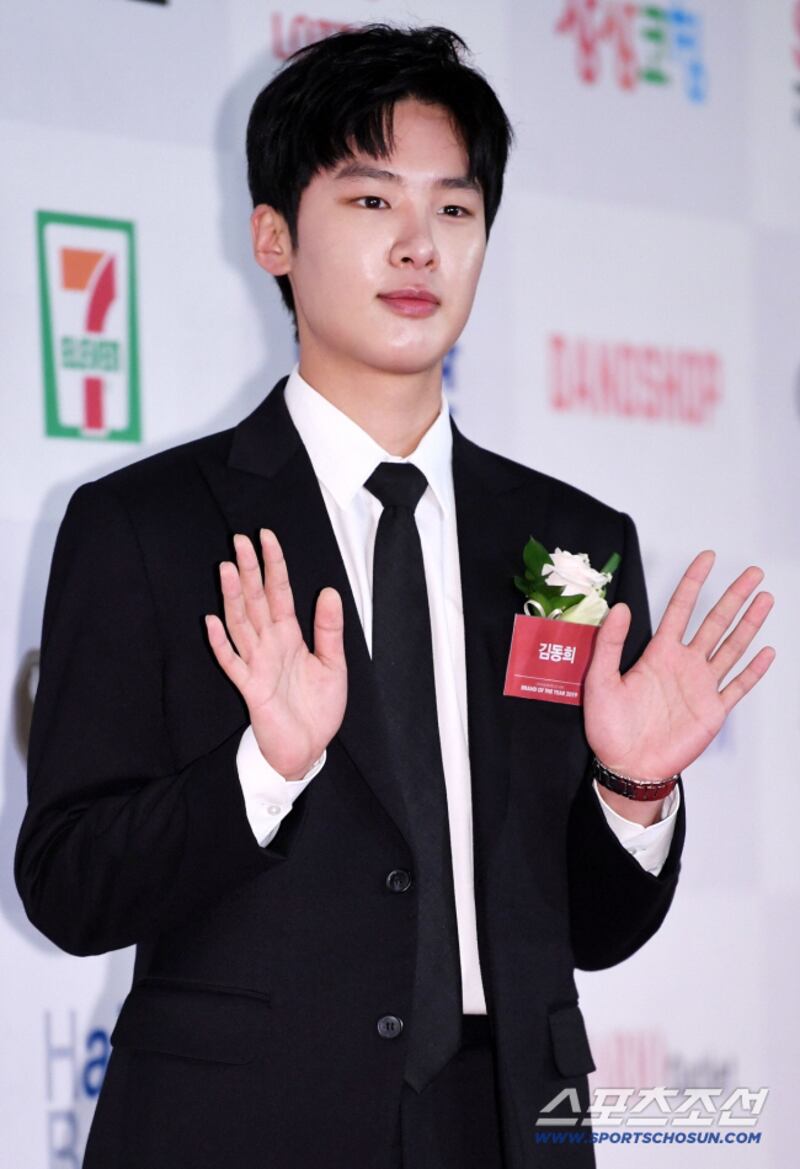 ‘학폭 사과’ 김동희, 조용히 영화 찍고 있었다…‘재벌 3세’로 스크린 복귀 시동