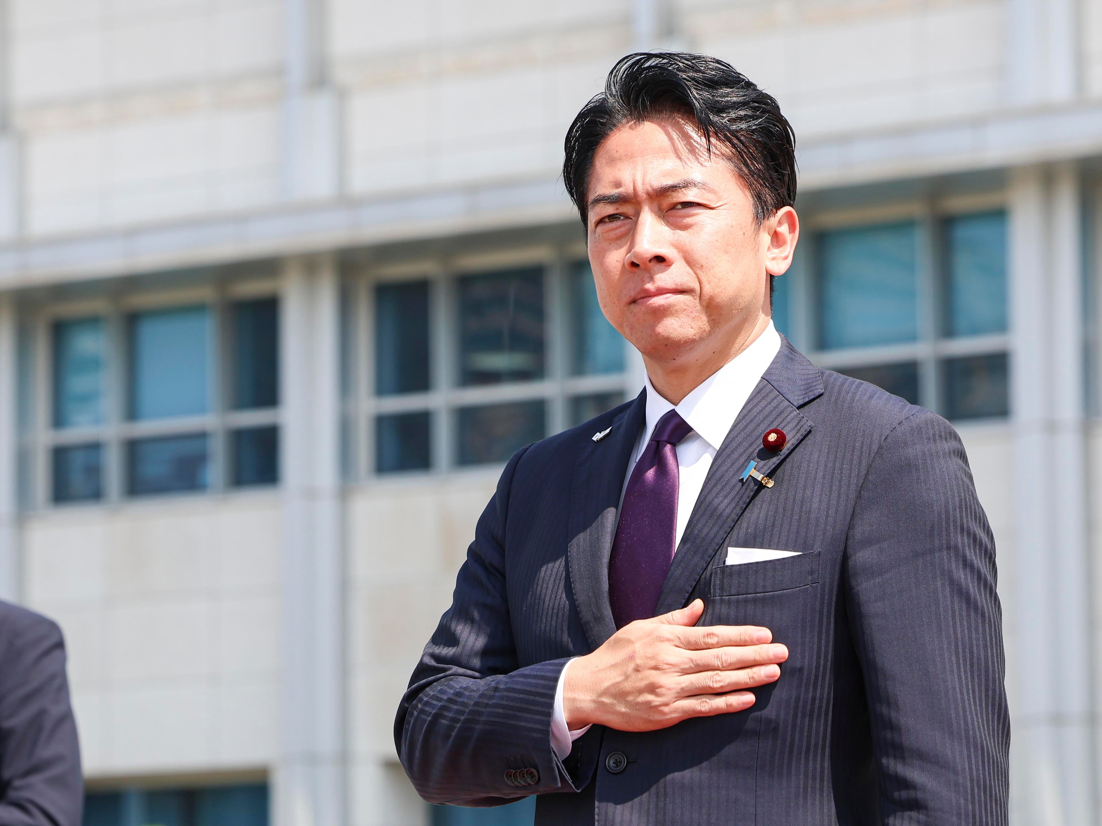 日 ‘비핵 3원칙’ 바뀌나… 고이즈미 방위상 “금기 없이 논의해야”