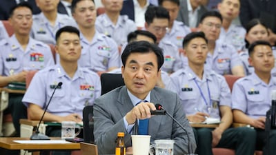 Editorial: Defense Minister Ahn's Desertion Allegations Stall Military Reform