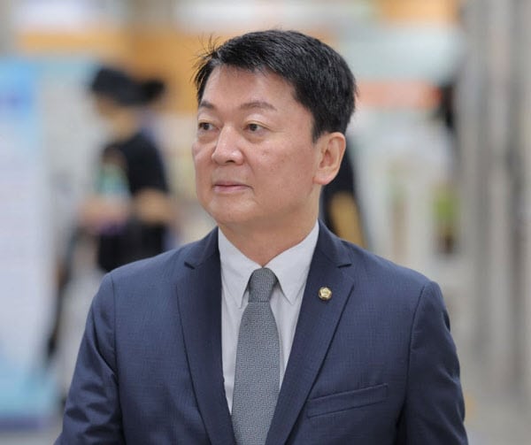 안철수 "사채로 이사 장사하는 이재명…부동산 시장 교란 행태"