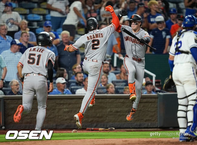 9회 2사 후 이정후가 불씨 살렸지만…“수비 실수로 승리 놓쳤다” MLB.com도 일침