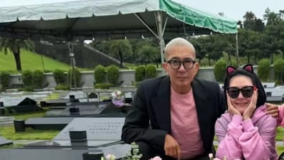 故서희원 생일날 묘소 지킨 구준엽... 10kg 넘게 빠진 야윈 모습
