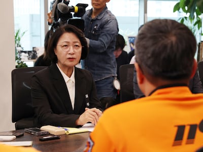 추미애, 민주당 경고 조치에 “겸허히 받아들여...언행 신중 기할 것”