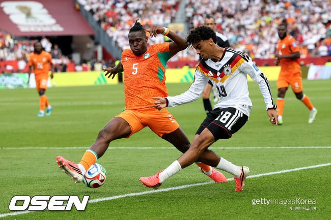 '두 골 취소 이겨낸 독일, 코트디부아르에 2-1 역전승