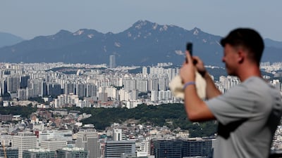 ‘이재명표 기본주택’ 여론 달래기? 입주 자격·임대료 확정 없이 발표